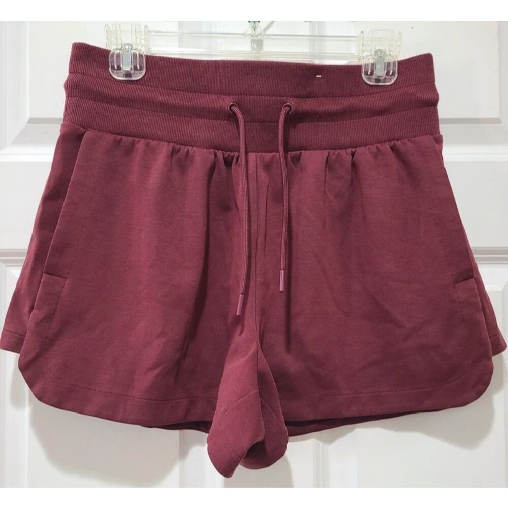 Old Navy Burgundy Extra High Rise Dynamic Fleece Knit Shorts M